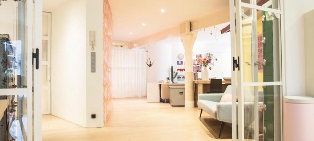 Flo's Atelier - Family studio NOTE studio is adjacent to Flo's apartment