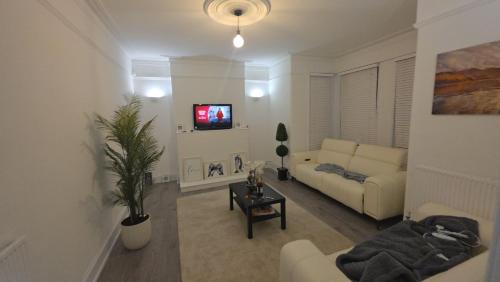 Luxury stay ilford London - Justin's Homes