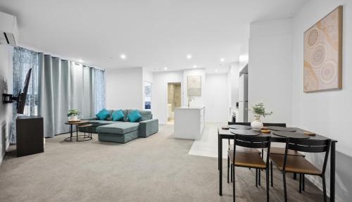 Pet Friendly, Free Parking, next to Pool, Gym and Sauna