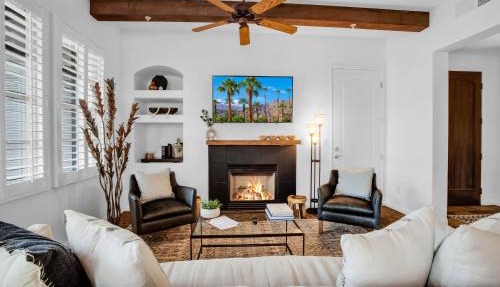 Revitalized Desert Getaway #A