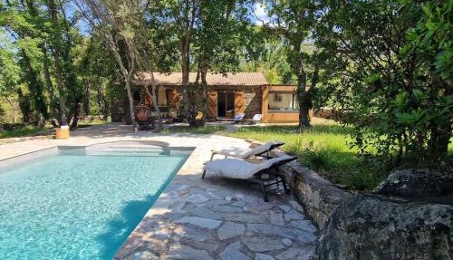Villa Bergerie Baracco Argia, piscine, maquis et tradition corse pour 6 personnes